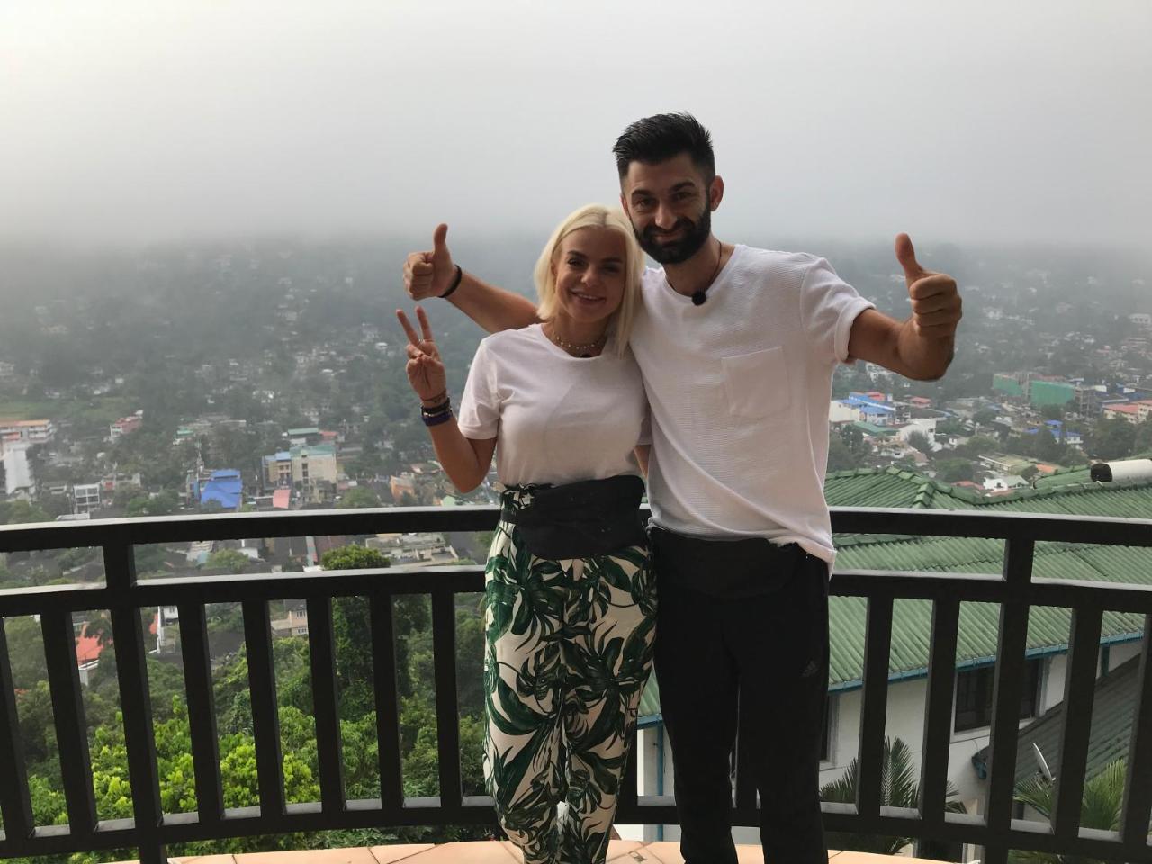 The Skydeck Kandy Esterno foto